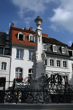 Brunnen am Sankt Johanner Markt